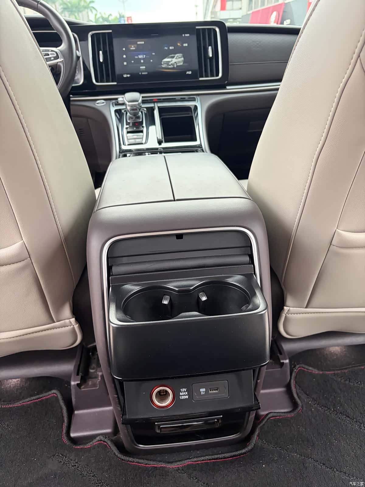 Trumpchi M8, 2021 12