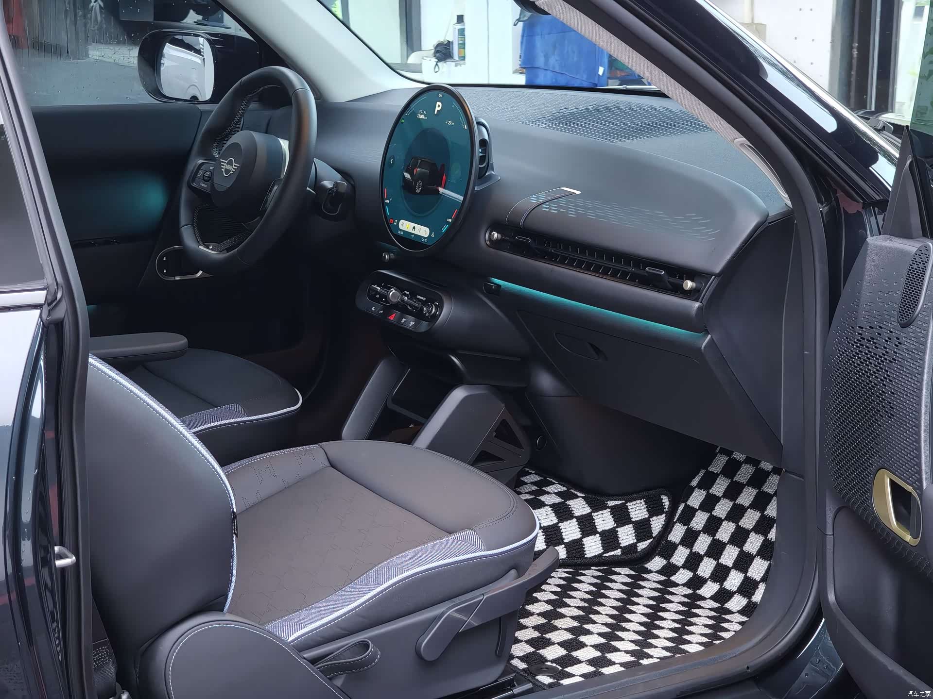 Mini Cooper, 2025 8
