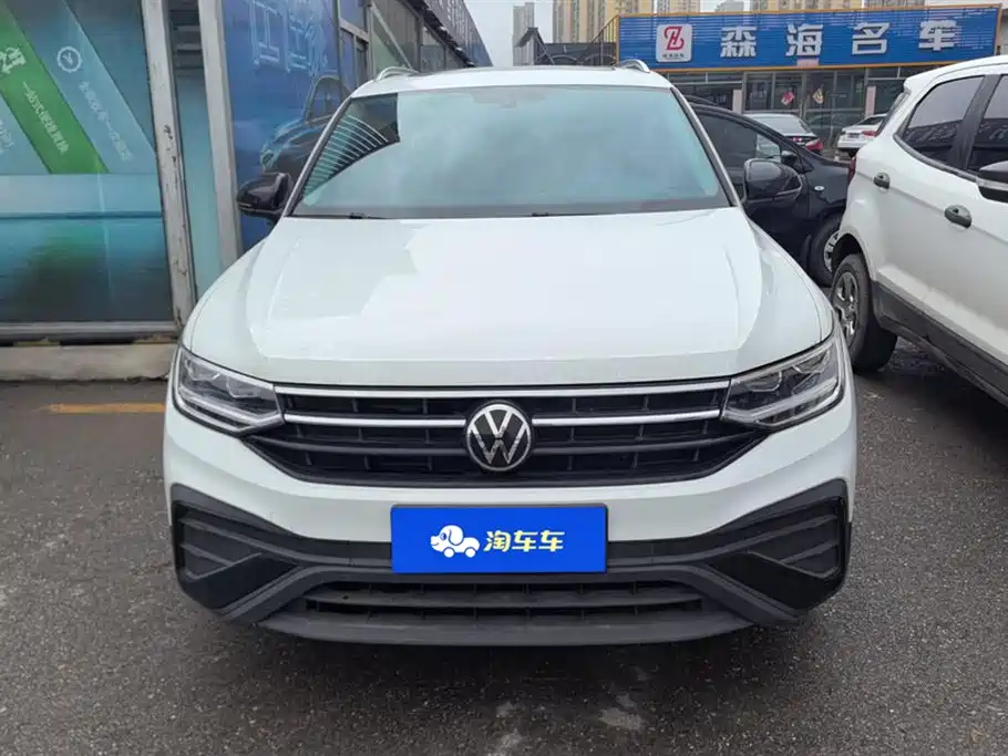 Volkswagen Tiguan L