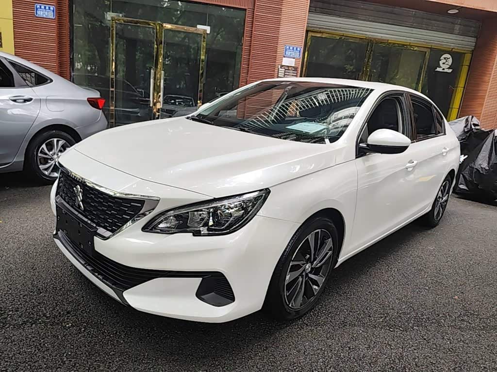 Peugeot 408