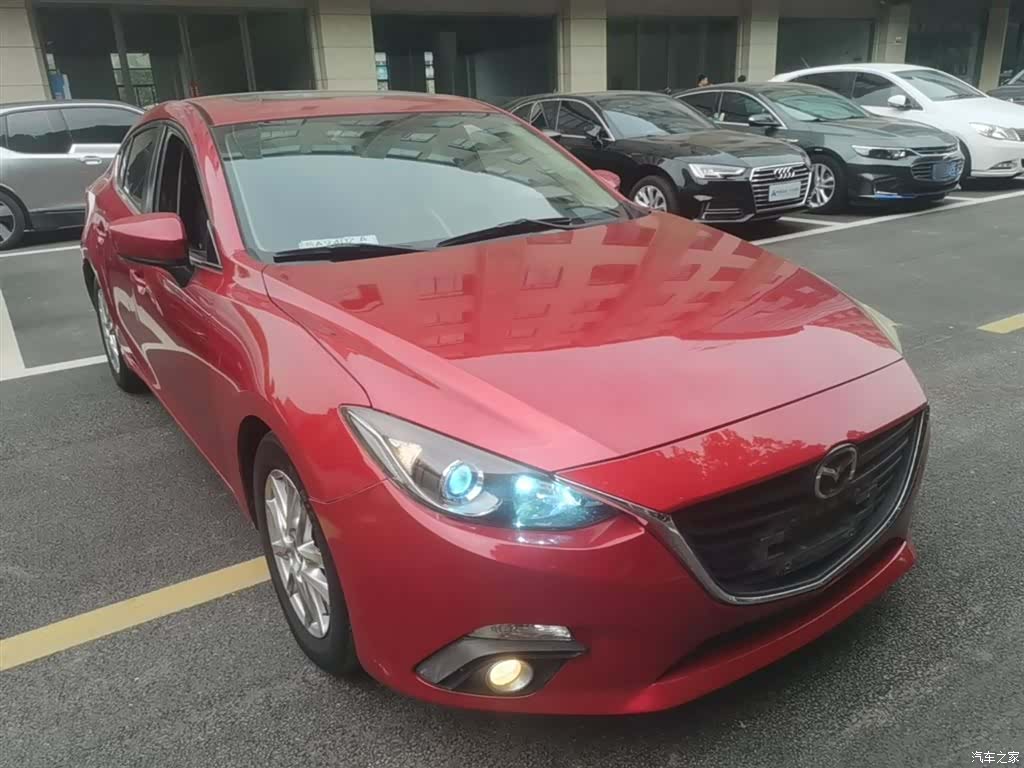Mazda Mazda3, 2015 4
