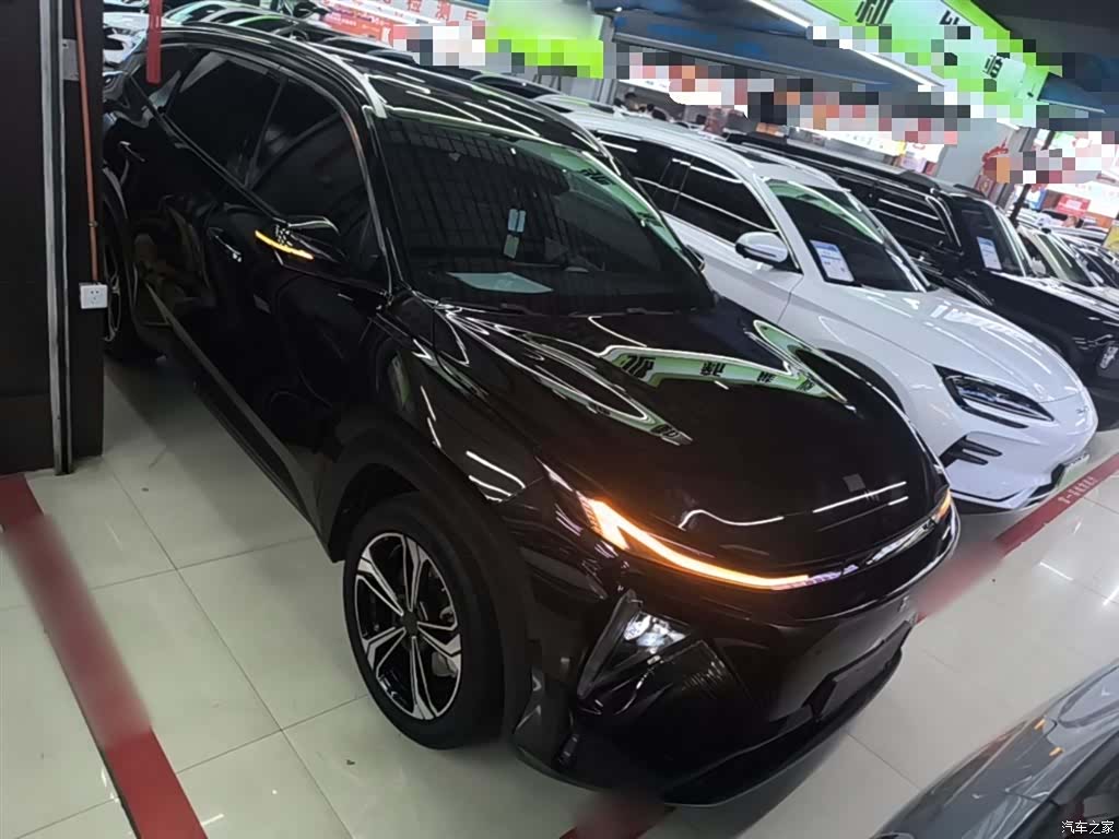 Geely Galaxy L7, 2024 4