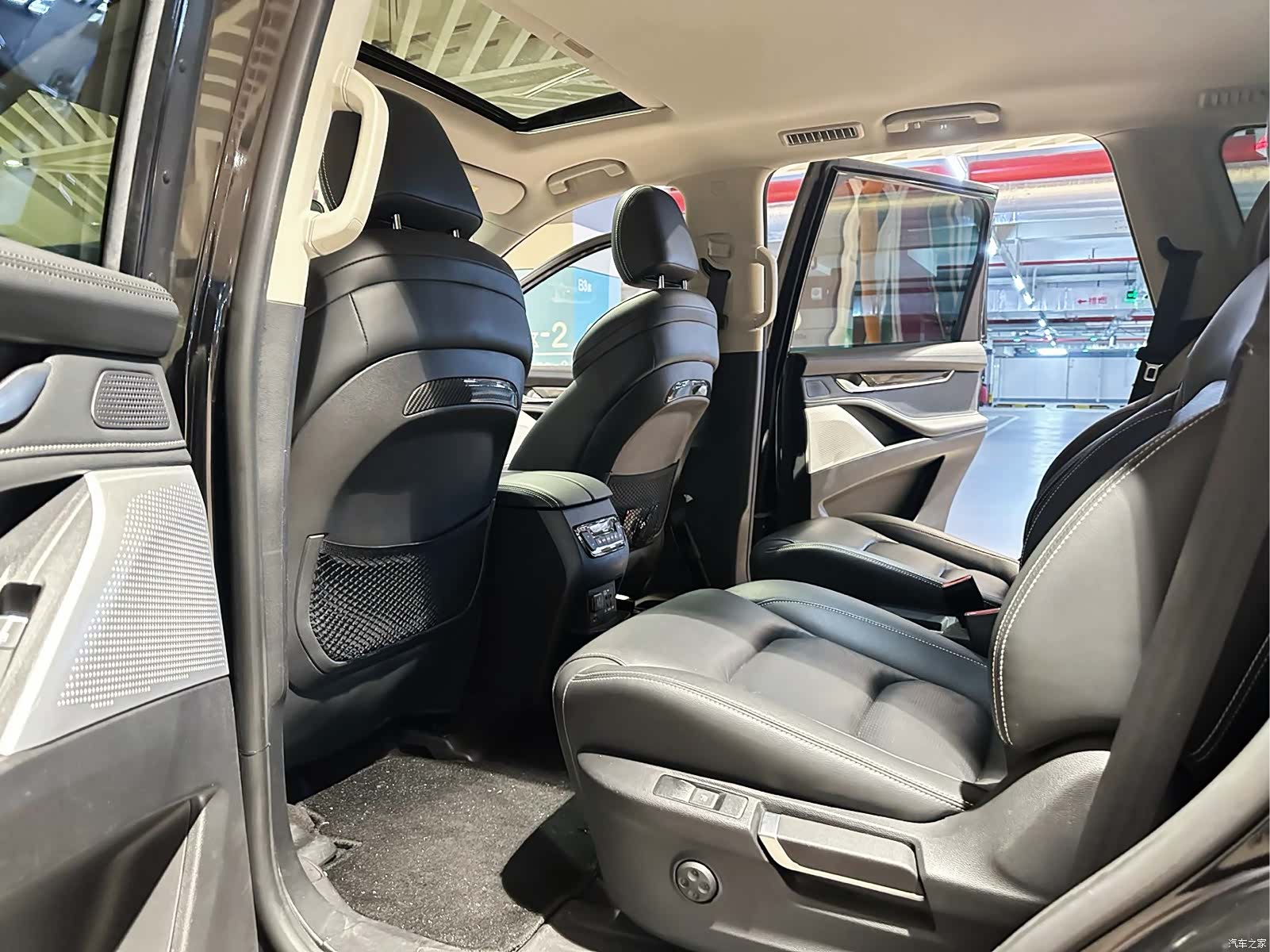 Maxus D90, 2019 13