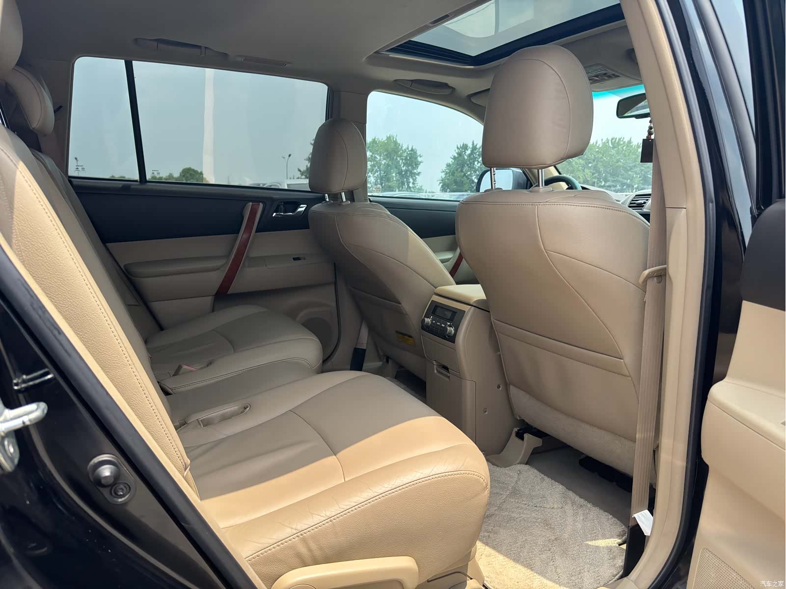 Toyota Highlander, 2010 10