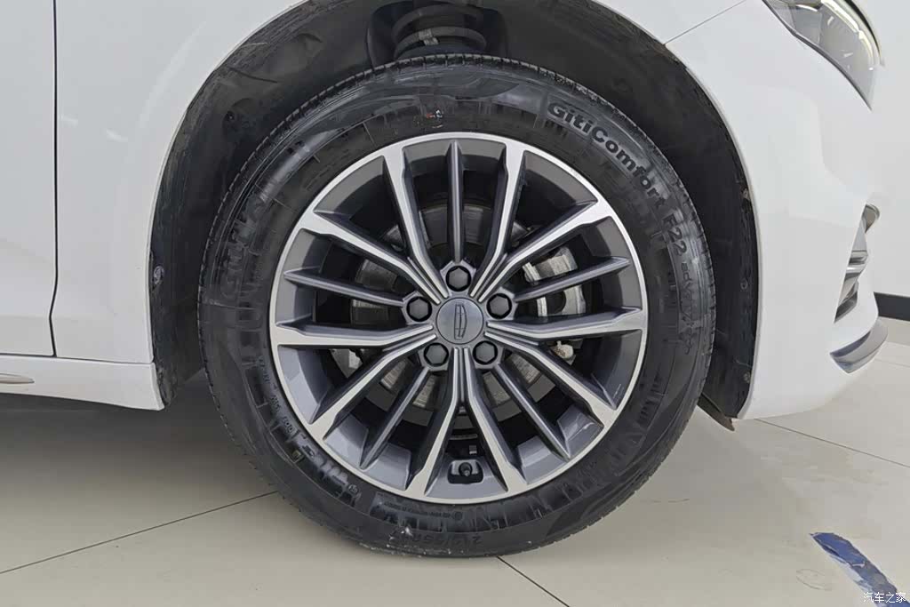 Geely Preface, 2022 6