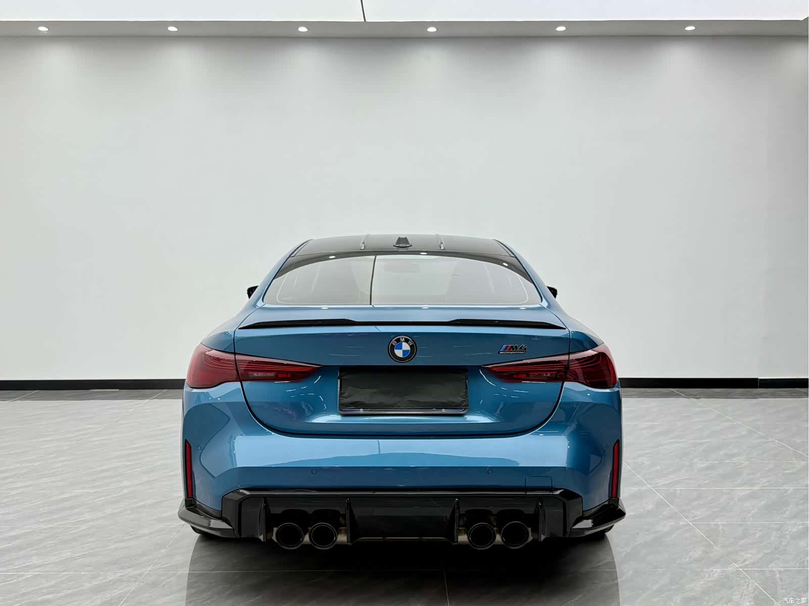 BMW M4, 2025 все фото