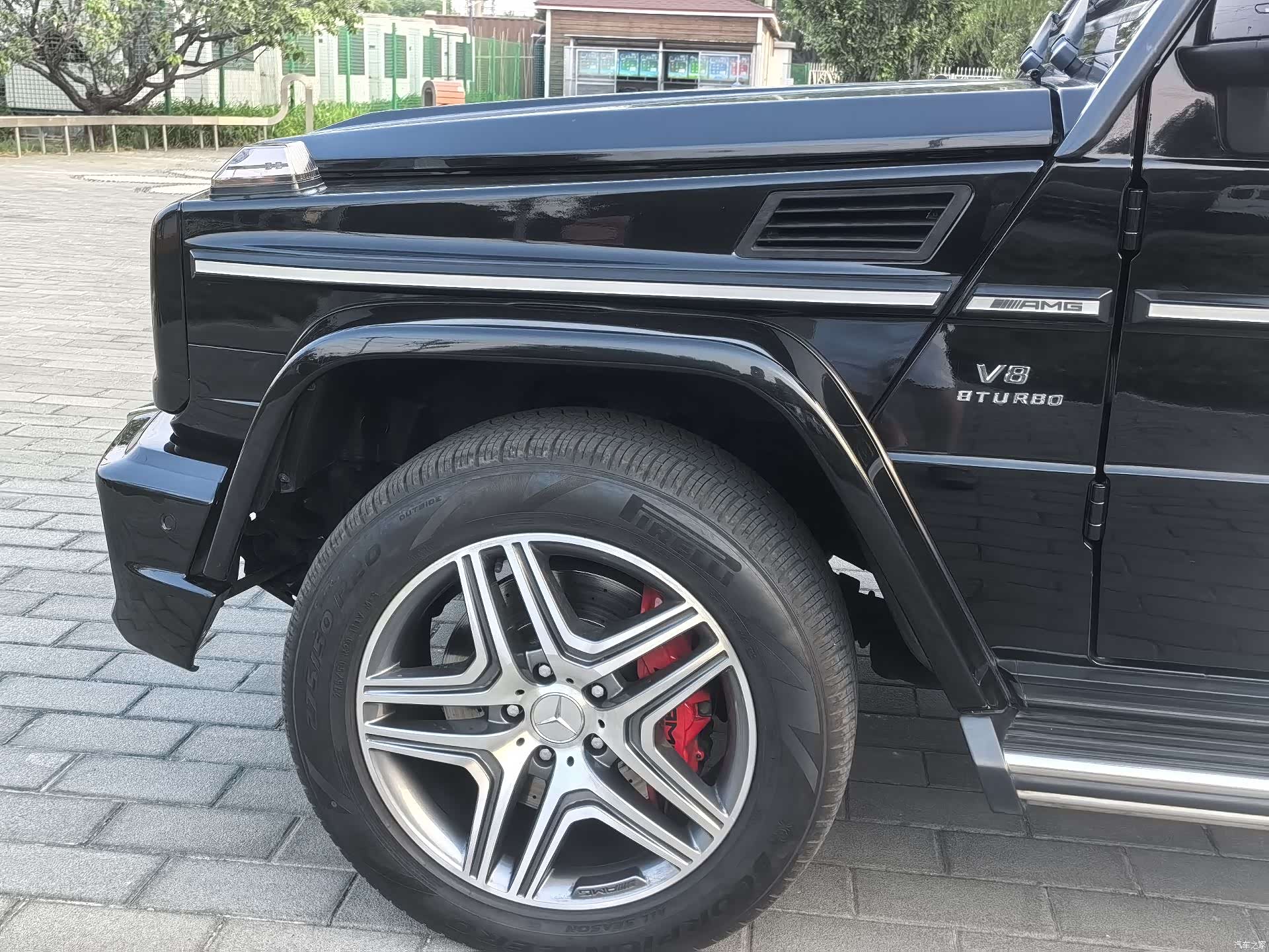 Mercedes-Benz G-Class, 2015 12