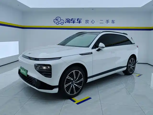XPeng G9 2025 — купить из Китая под заказ