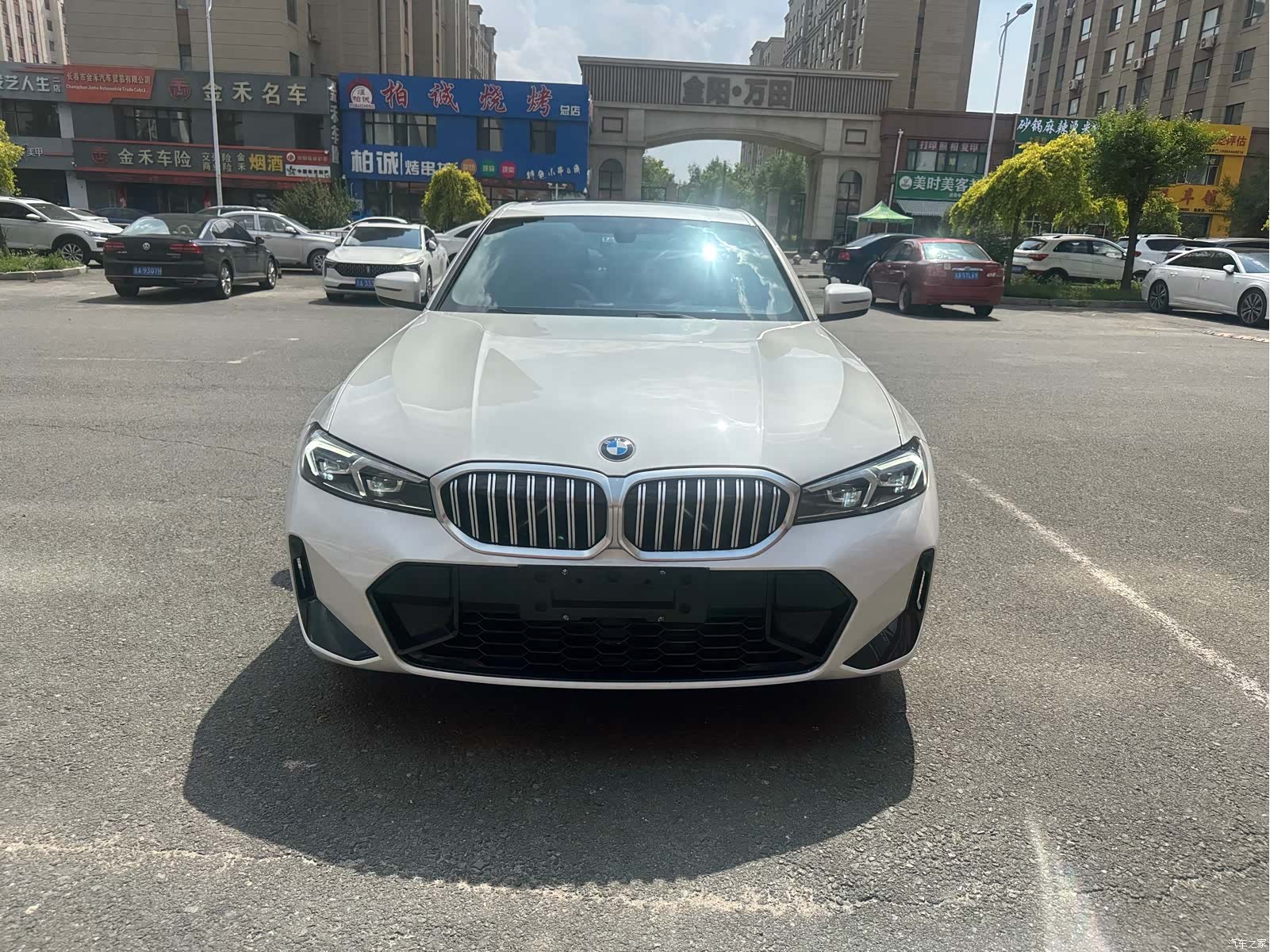 BMW 3 Series, 2023 2