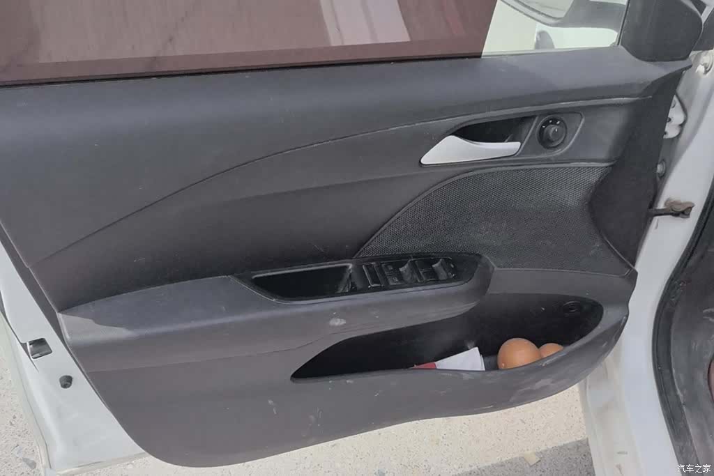 Chevrolet 320, 2018 7