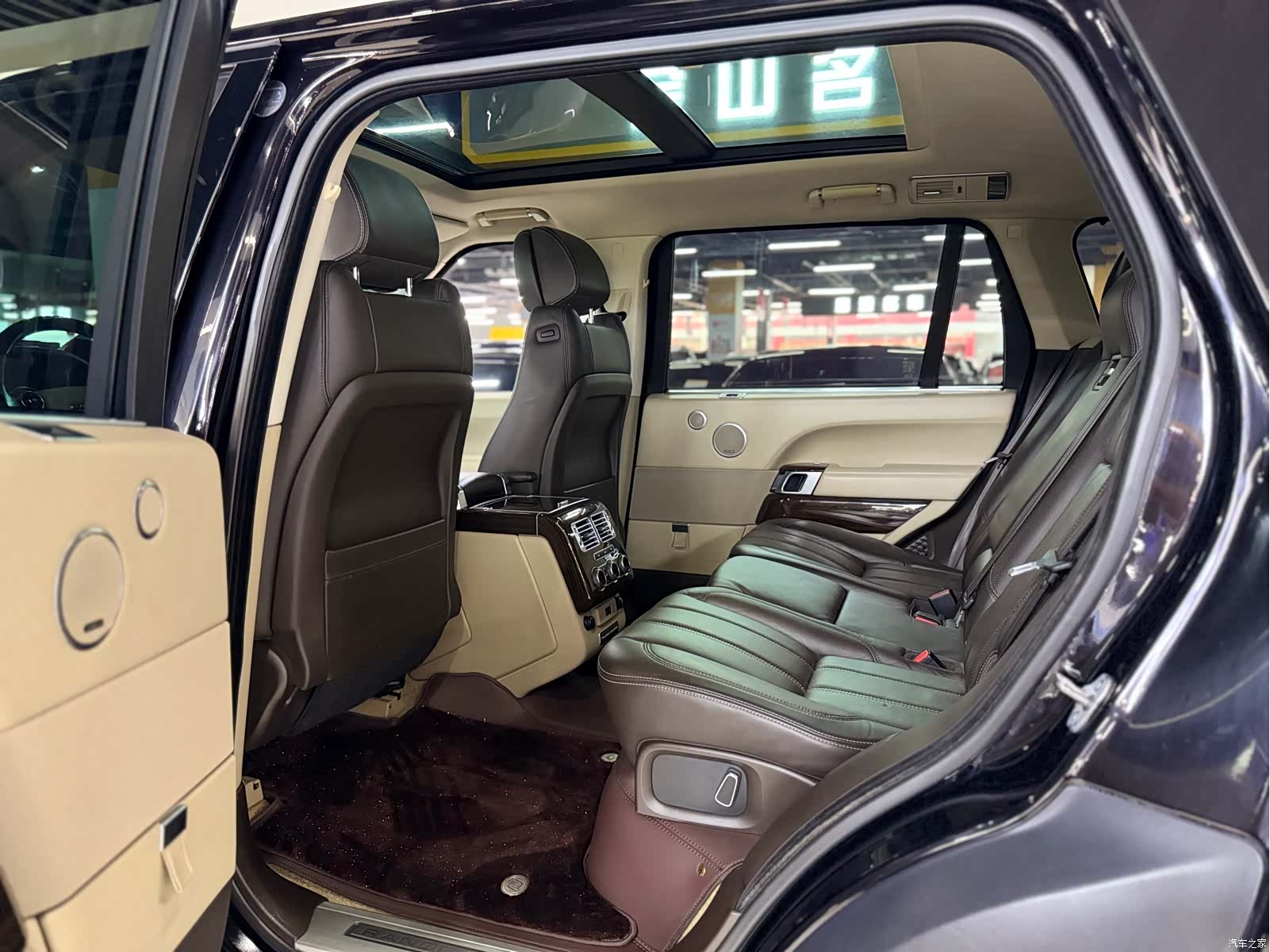 Land Rover Range Rover, 2014 10