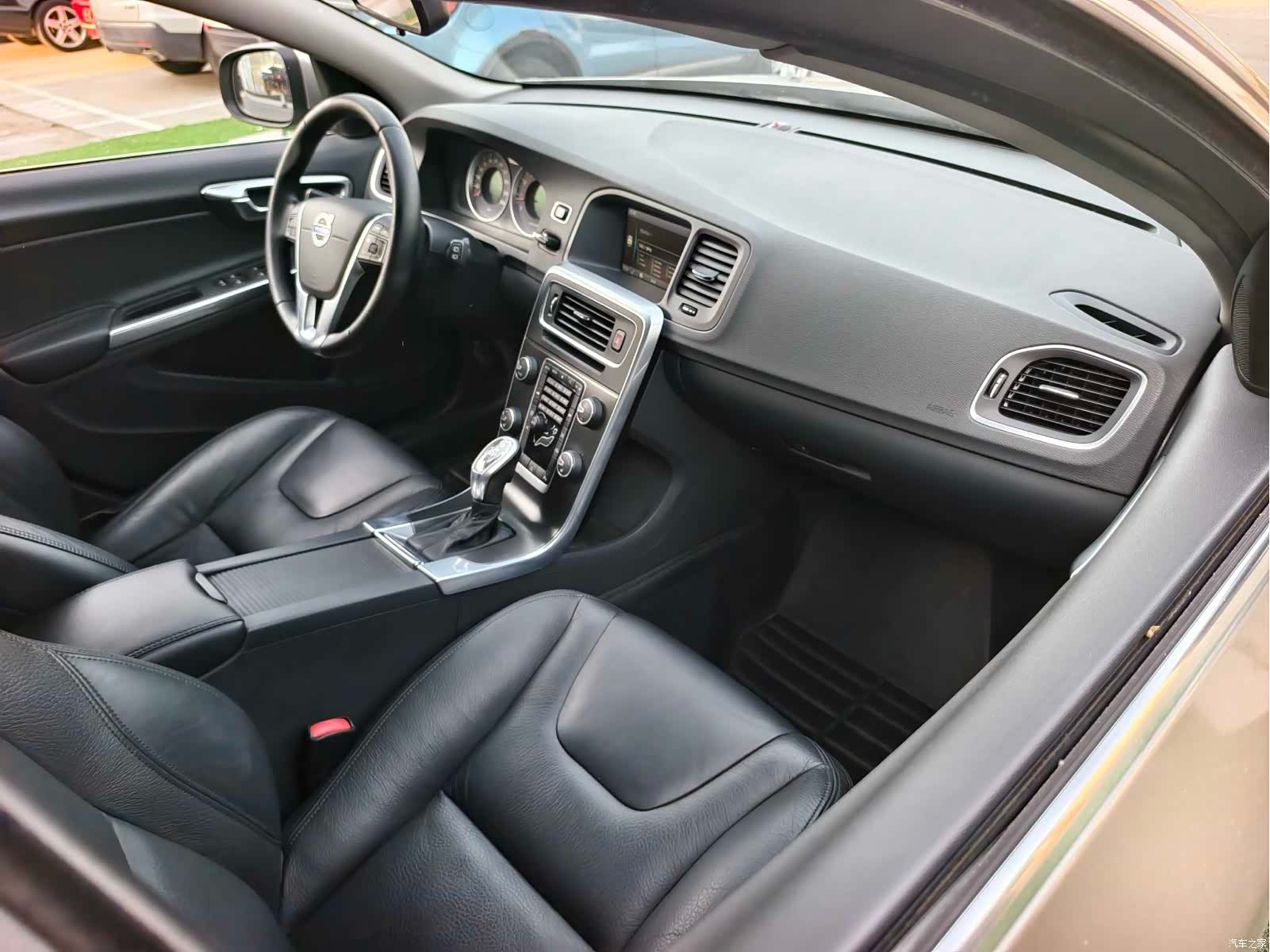 Volvo V60, 2013 18