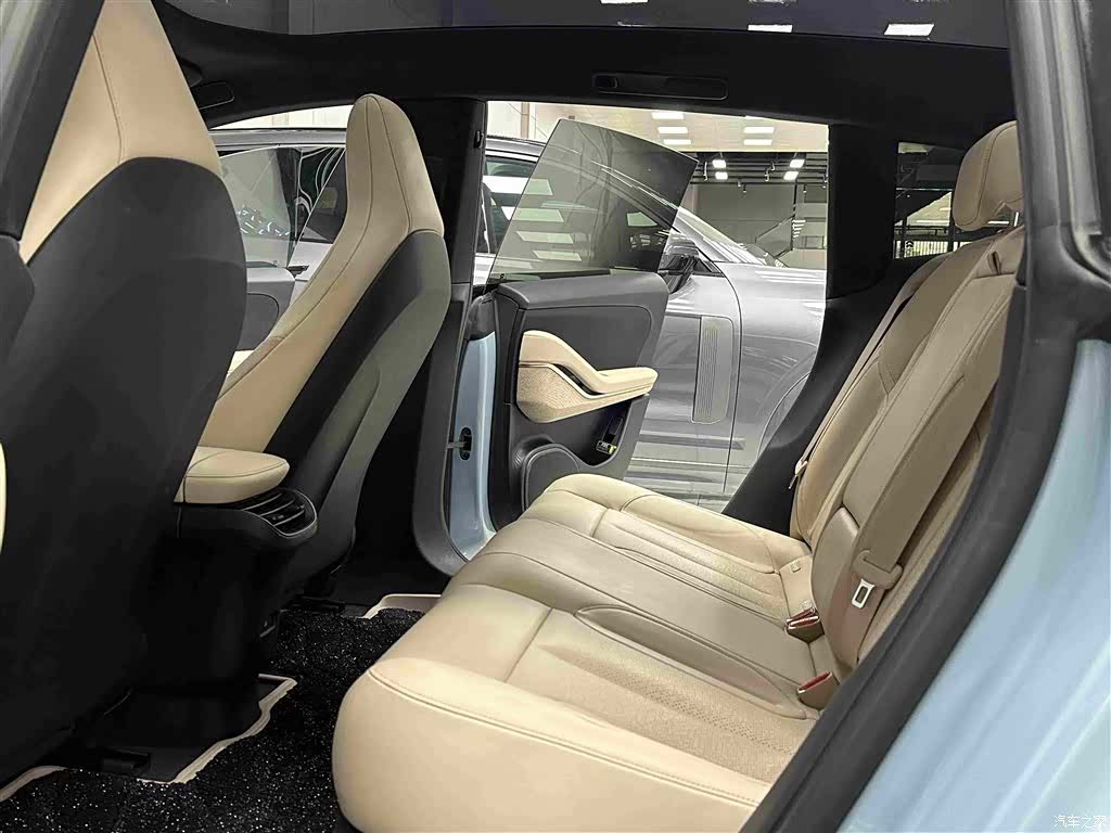 NIO ET5, 2023 14
