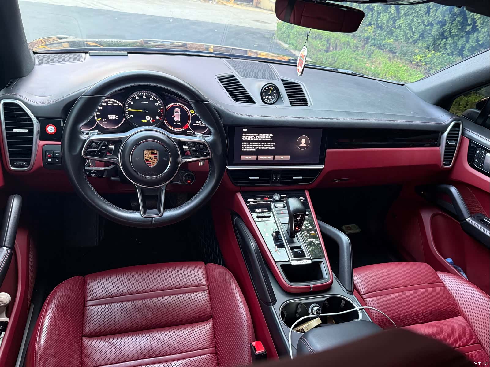 Porsche Cayenne, 2022 10