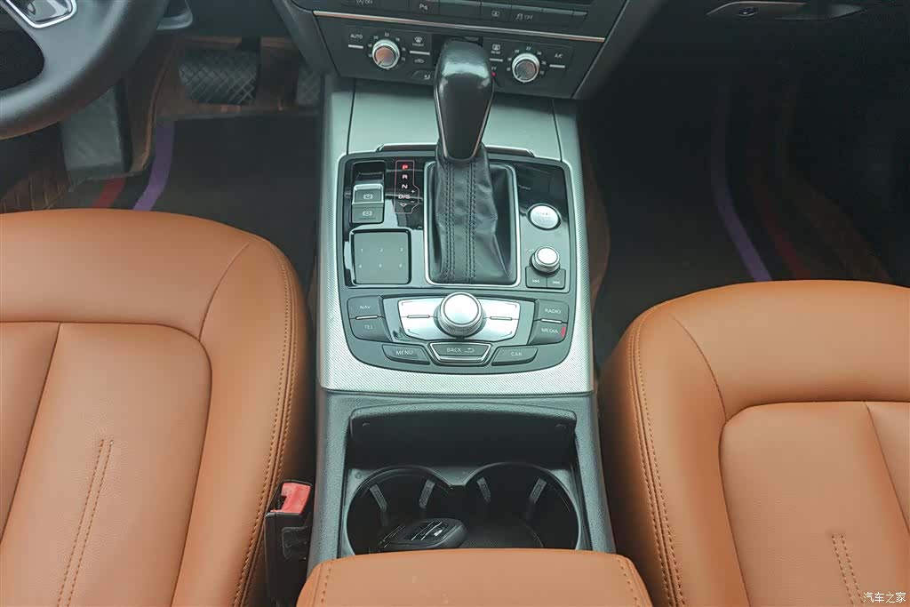 Audi A6L, 2018 16