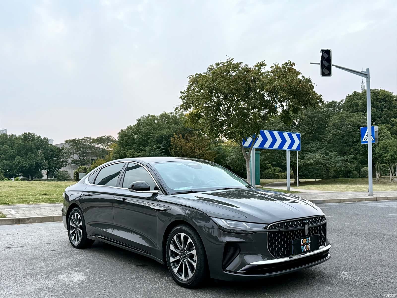 Lincoln Z, 2022 3