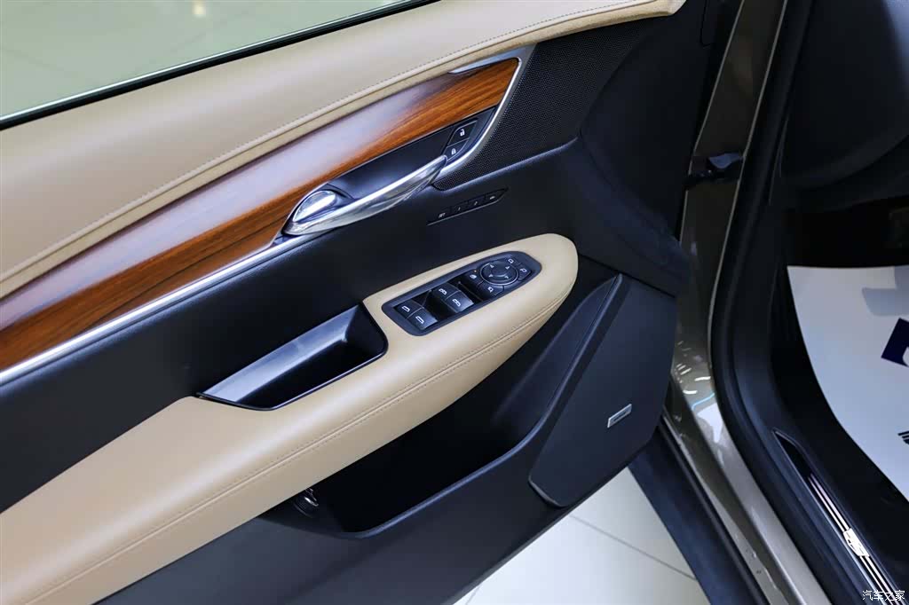 Cadillac XT5, 2017 17