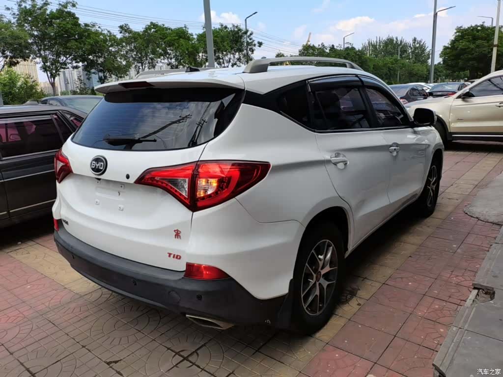 BYD Song, 2017 7