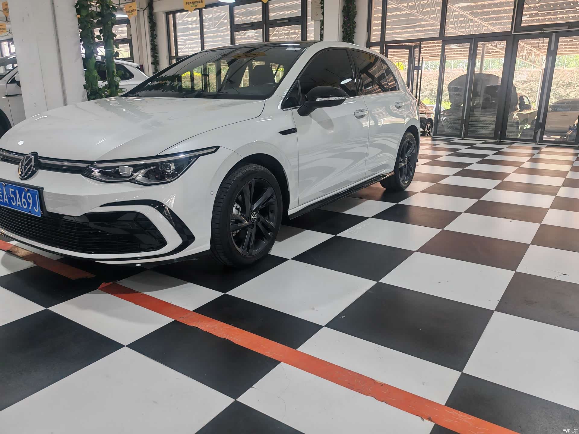 Volkswagen Golf, 2022 1