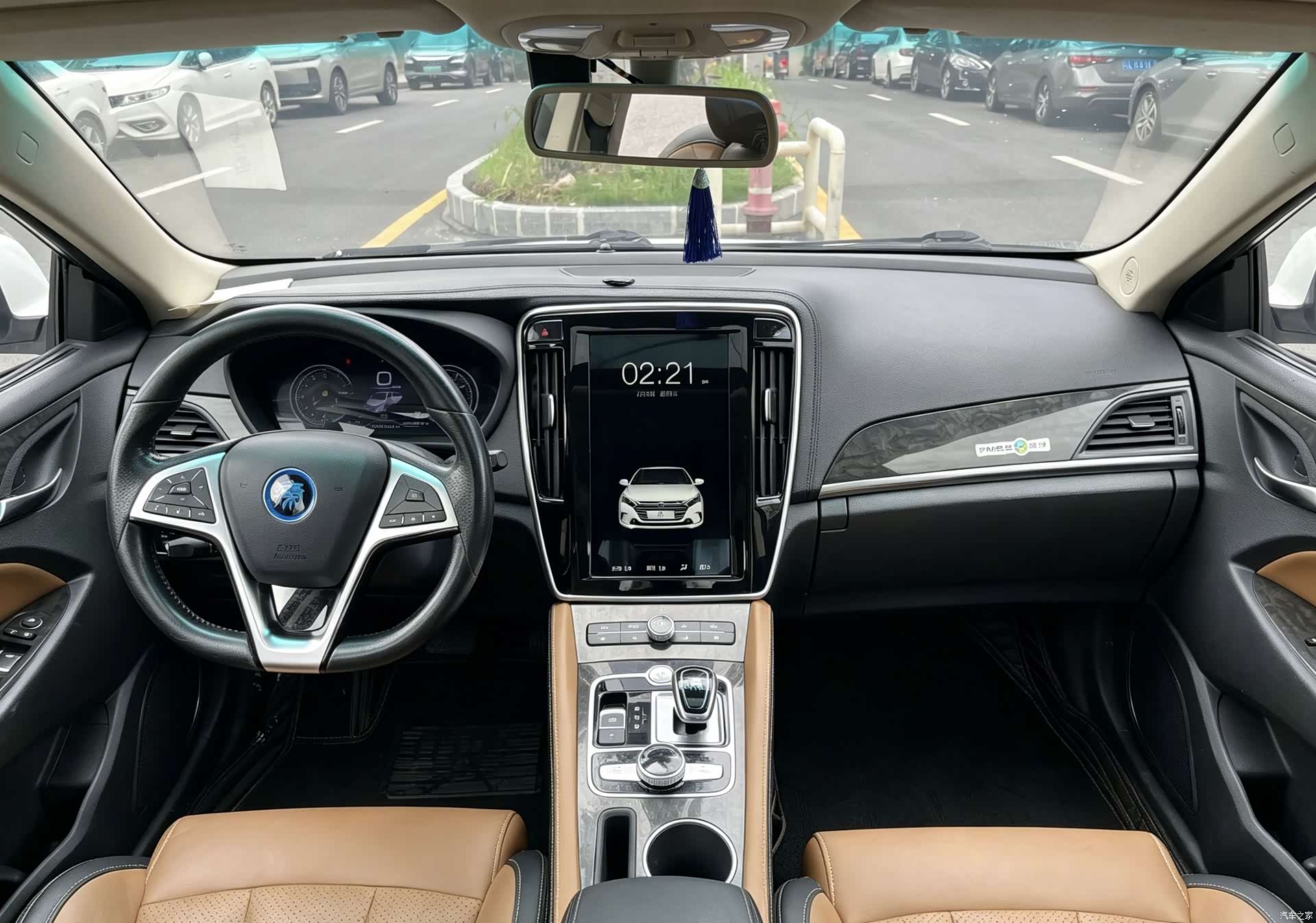 BYD Qin, 2017 10
