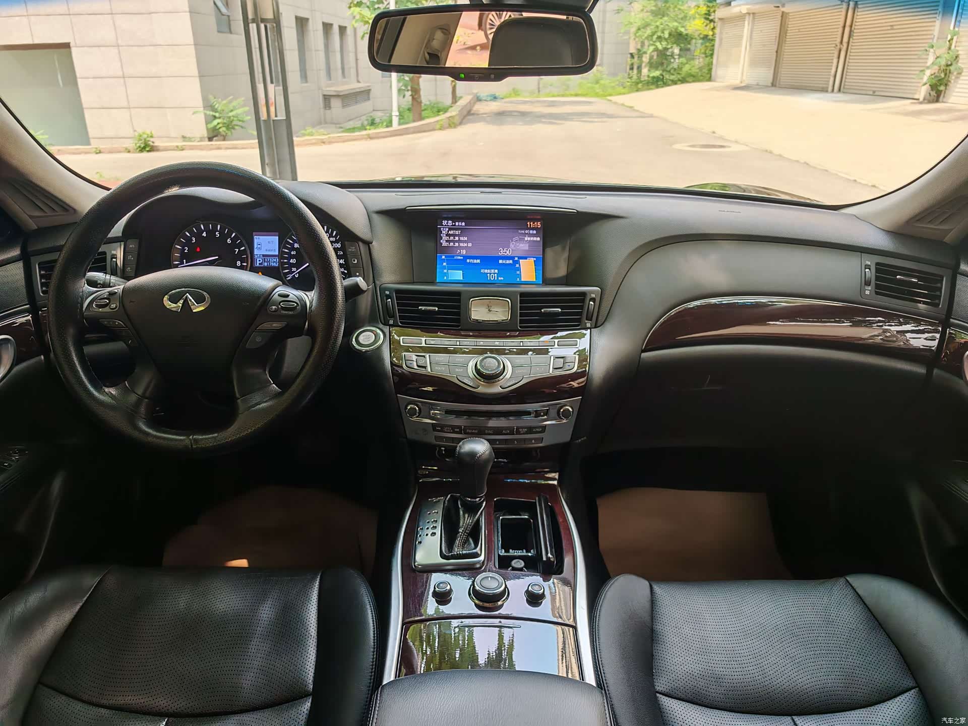 Infiniti M37, 2012 14