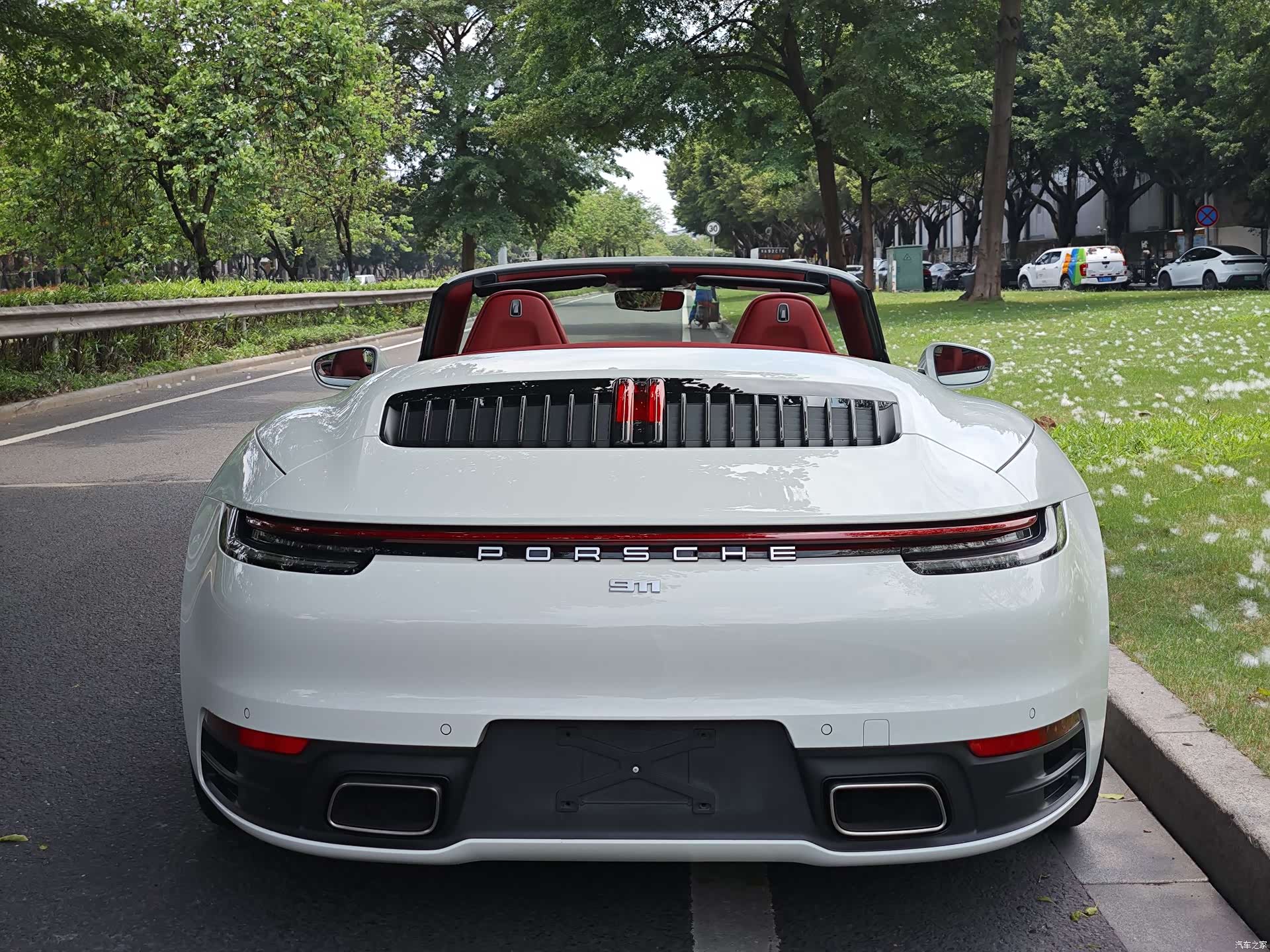Porsche 911, 2023 2