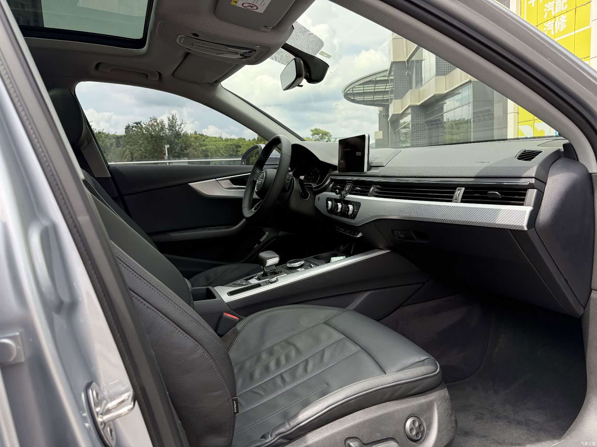 Audi A4L, 2017 10
