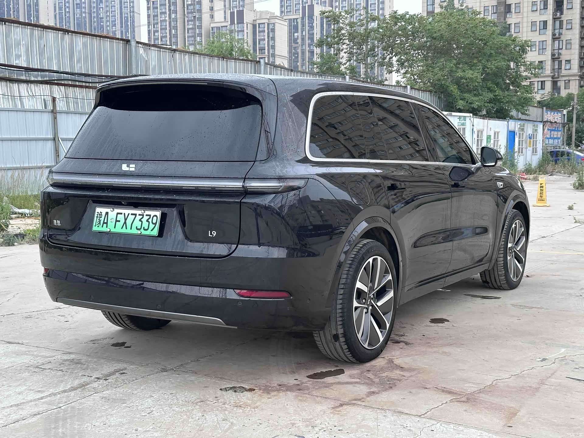 Li Auto L9, 2023 7