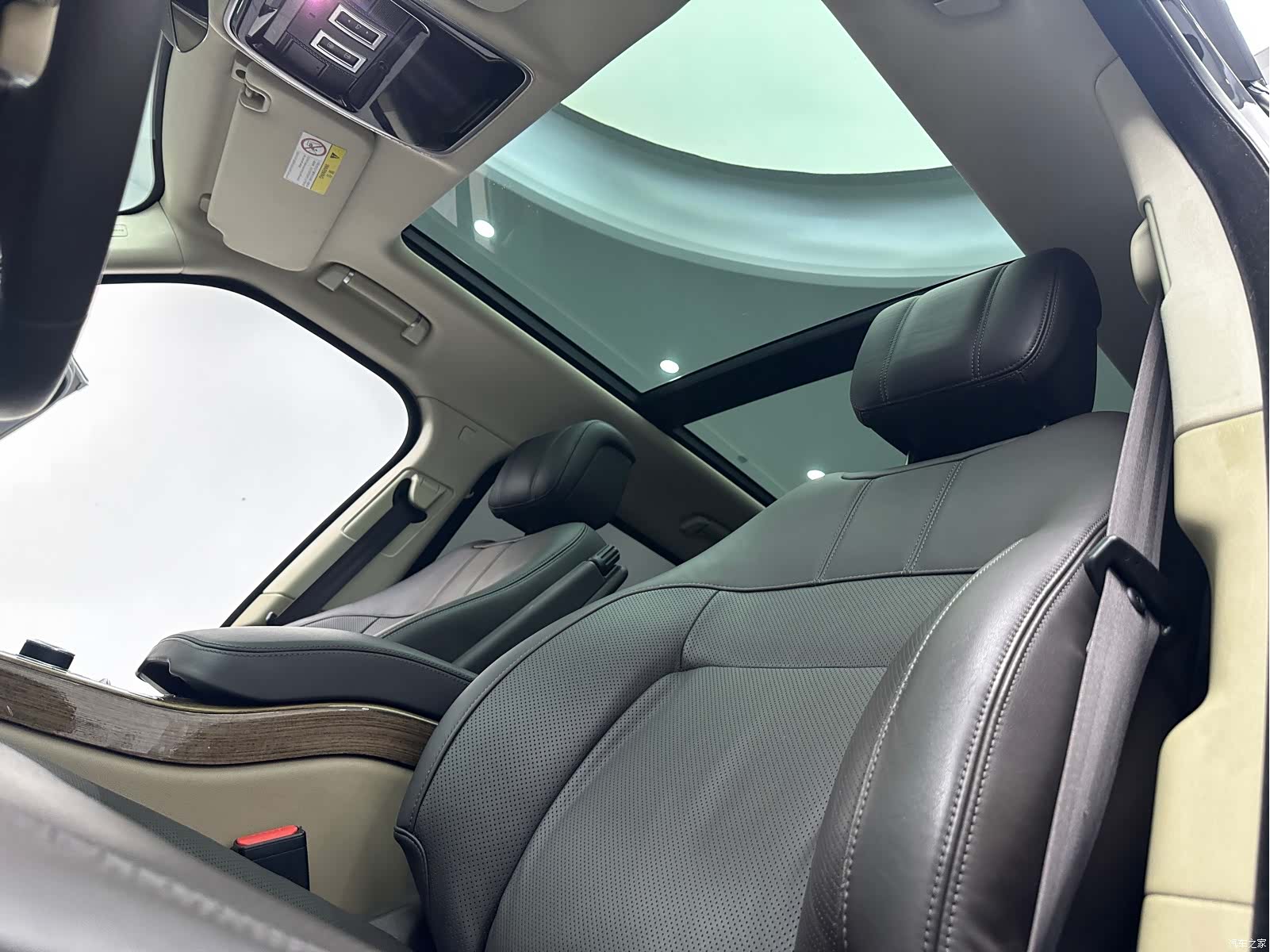Land Rover Range Rover, 2018 13