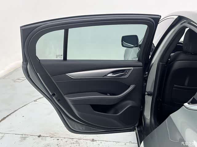 Cadillac CT5, 2022 18