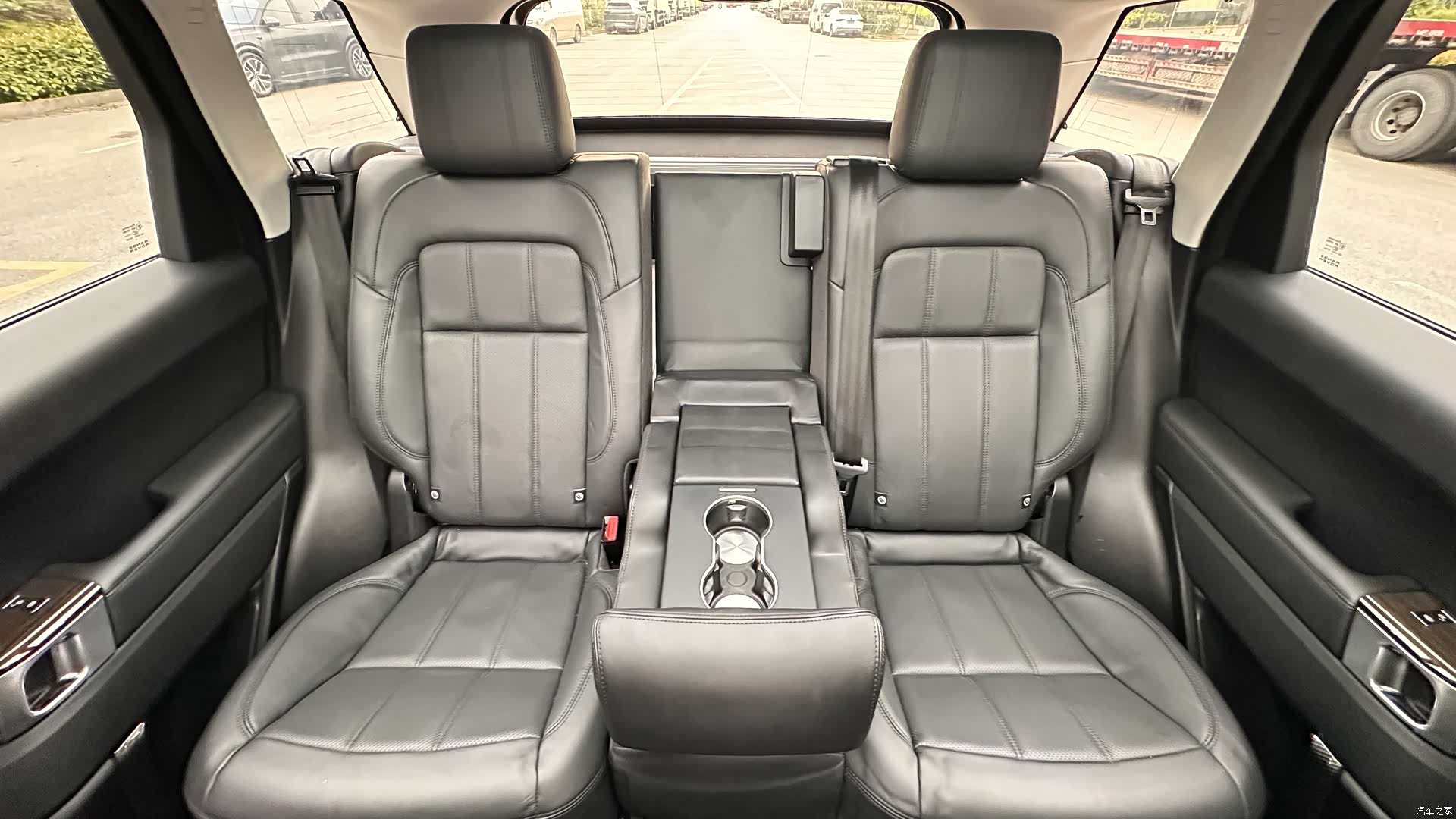 Land Rover Range Rover, 2019 16