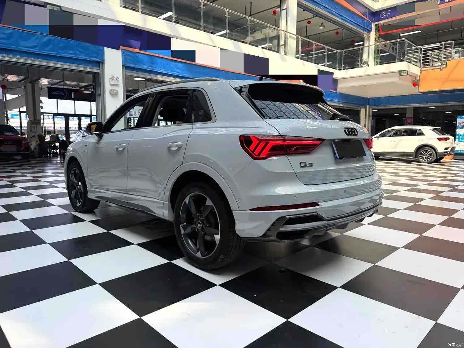 Audi Q3, 2022 17