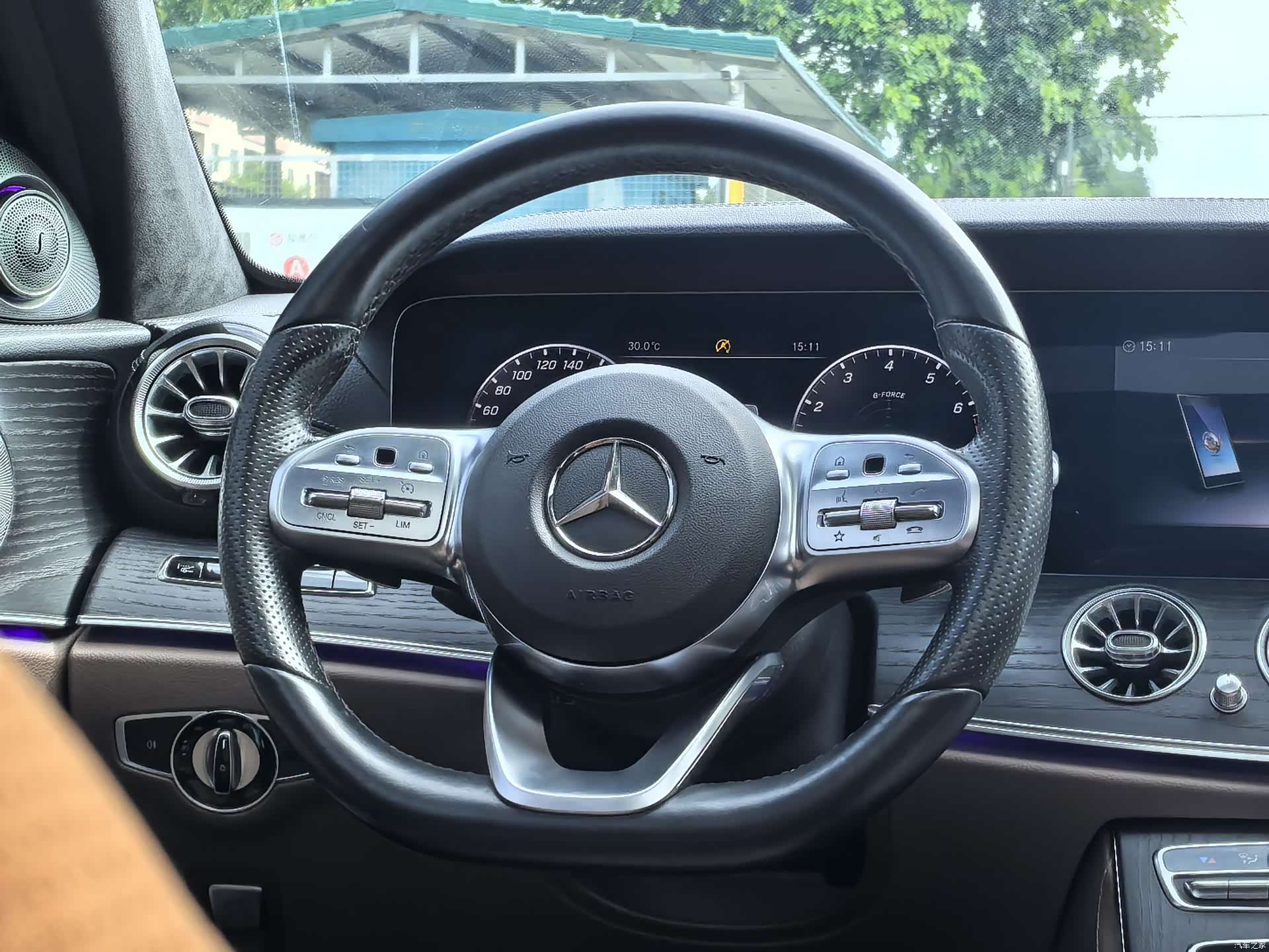 Mercedes-Benz E-Class, 2020 11