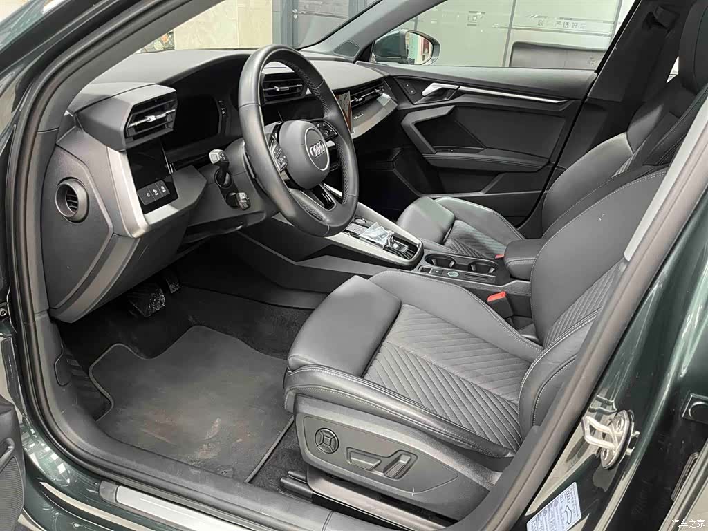 Audi A3, 2025 10