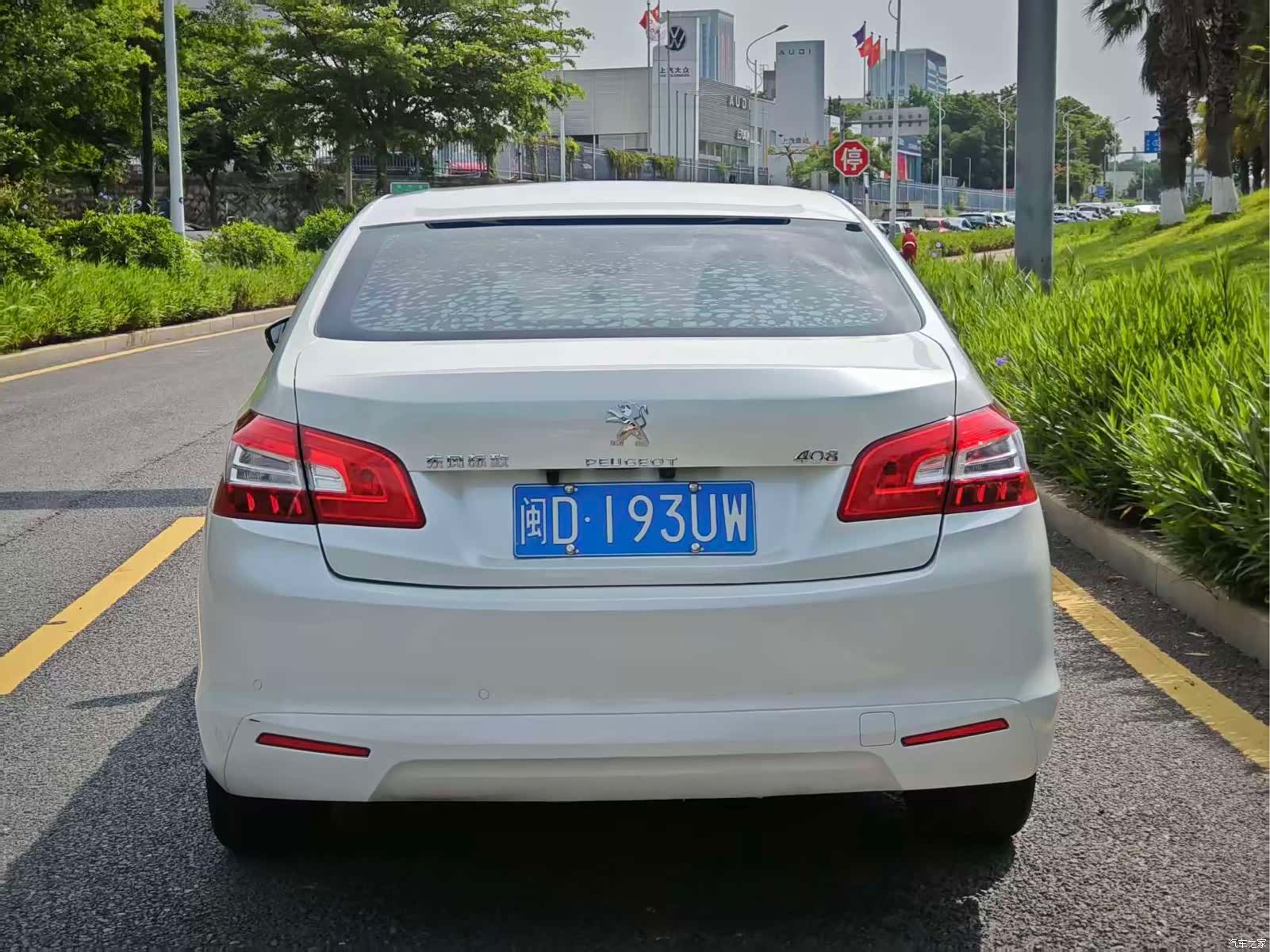 Peugeot 408, 2016 все фото