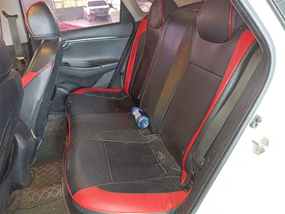 Hyundai Yuedong