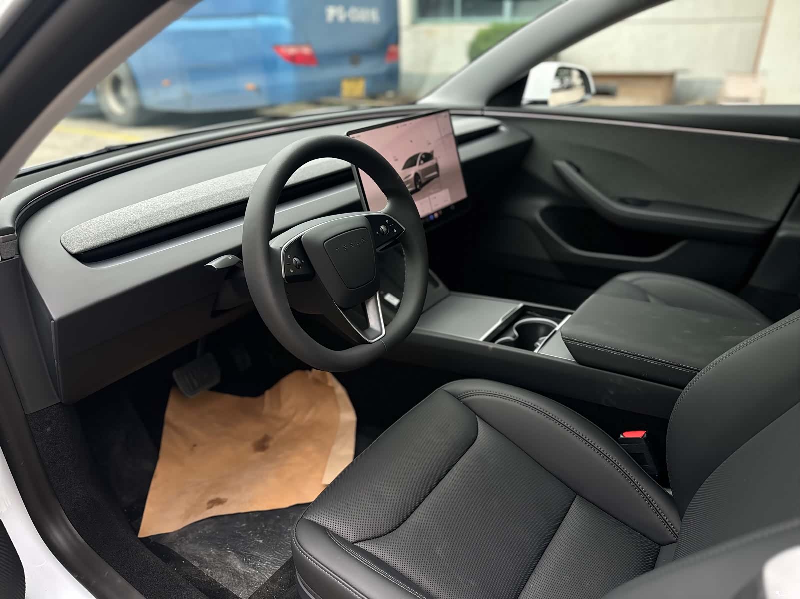 Tesla Model 3, 2026 4