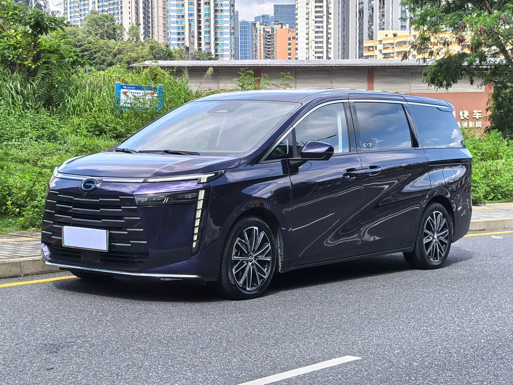 GAC E8 PHEV