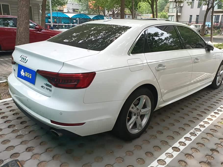 Audi A4L