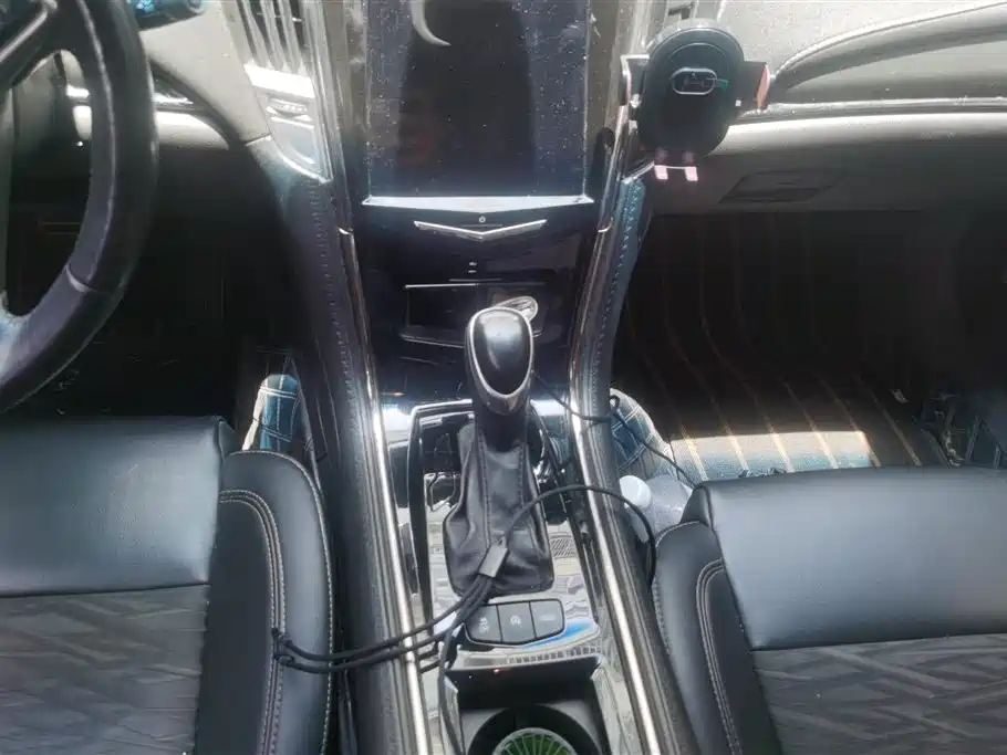 Cadillac ATS-L