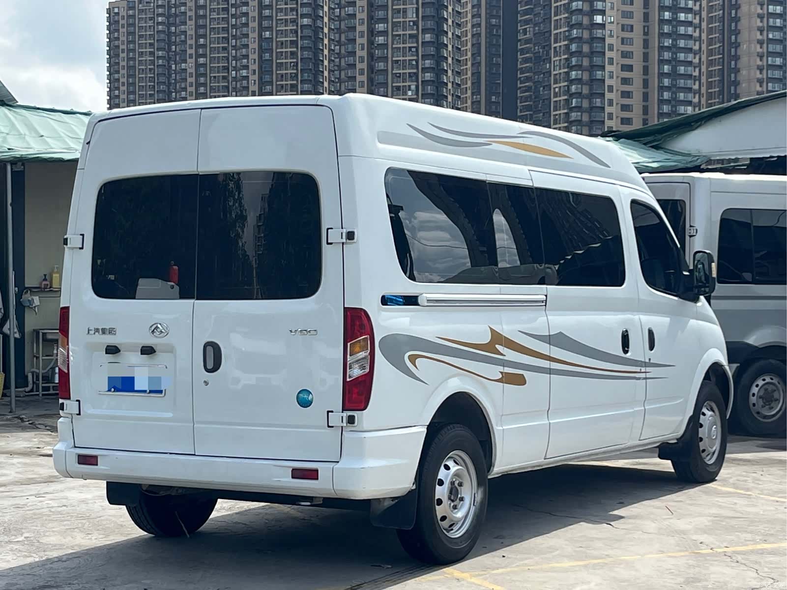 Maxus V80, 2022 4