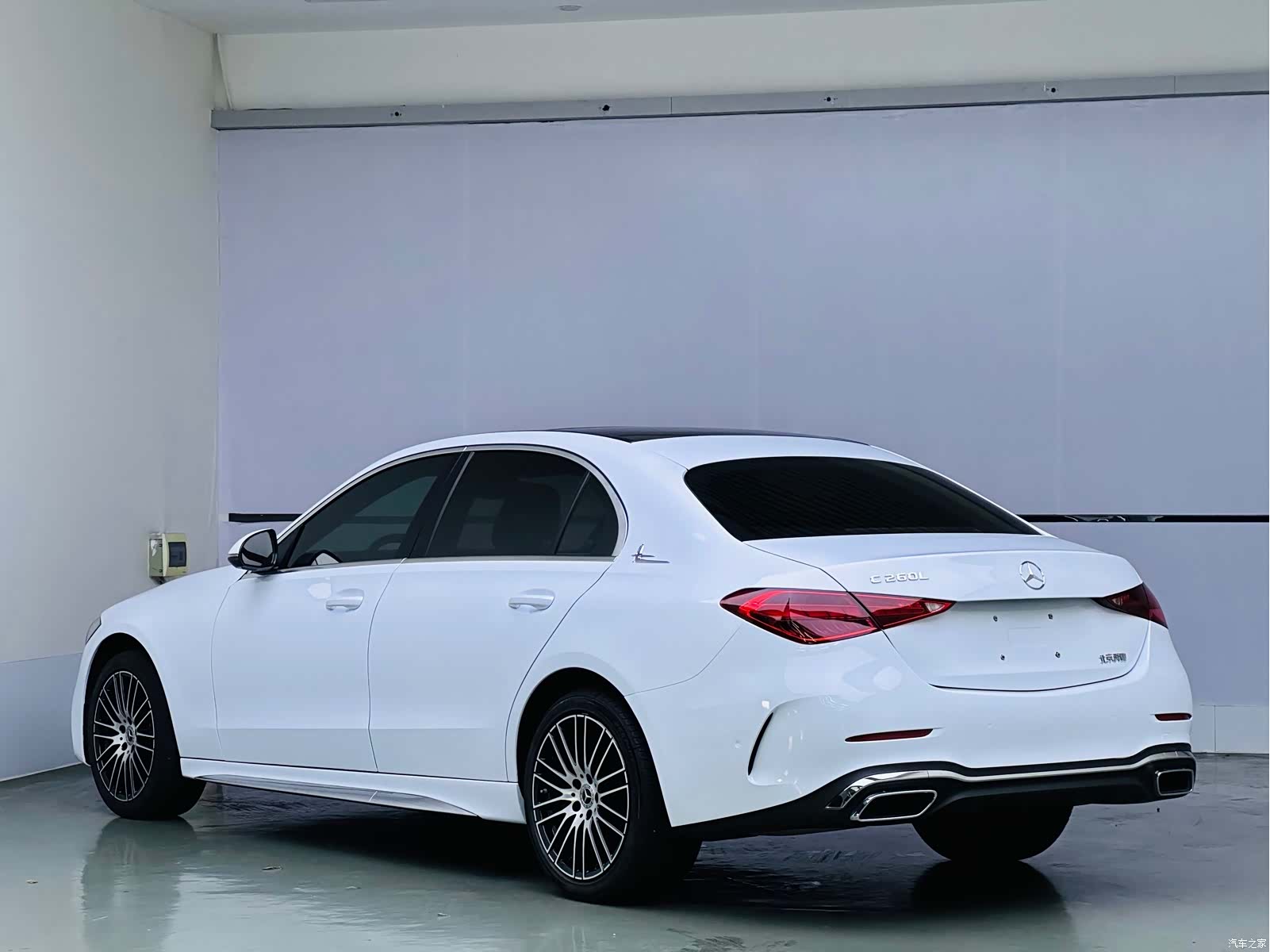 Mercedes-Benz C-Class, 2022 4