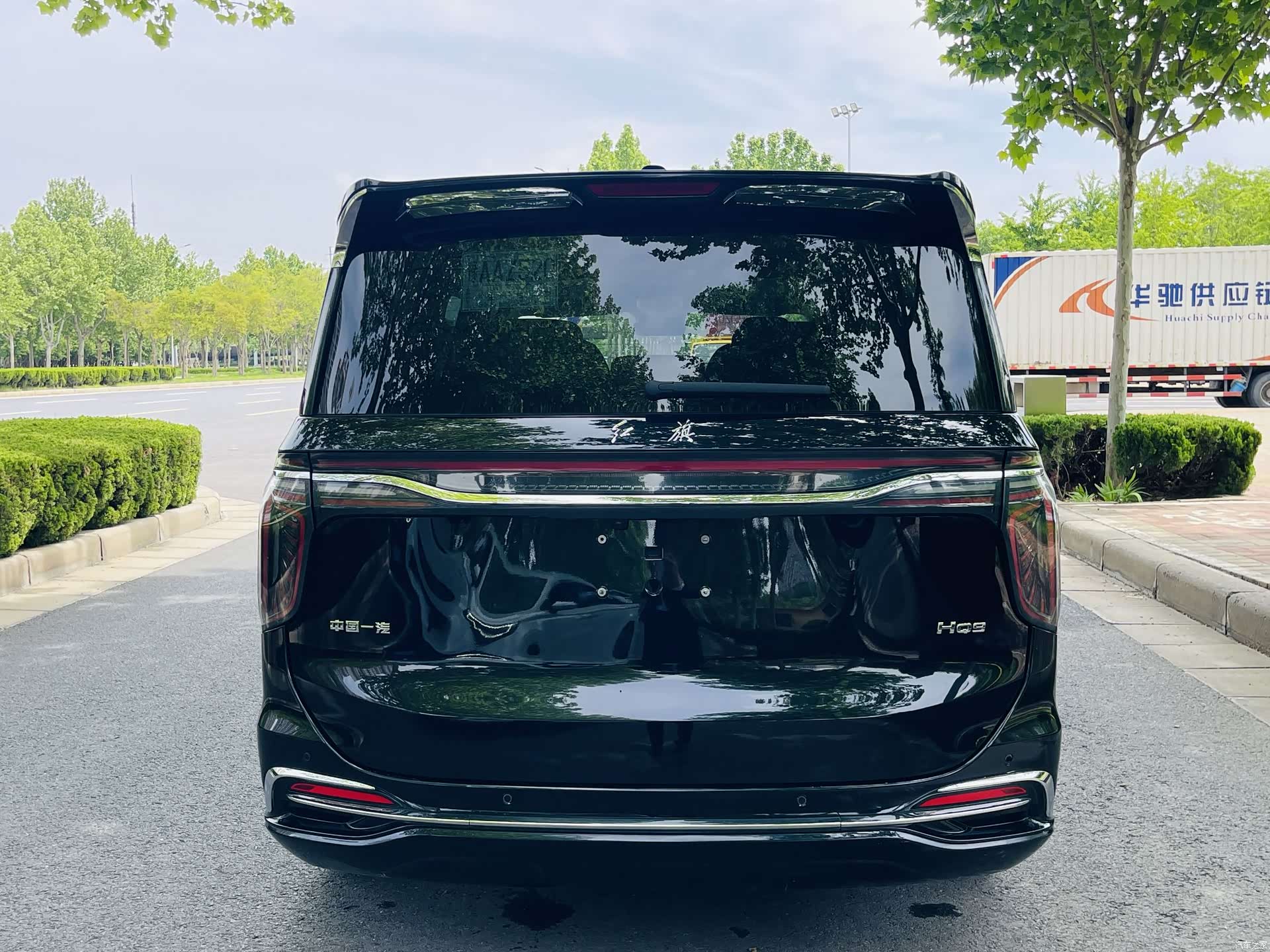 Hongqi HQ9, 2023 20