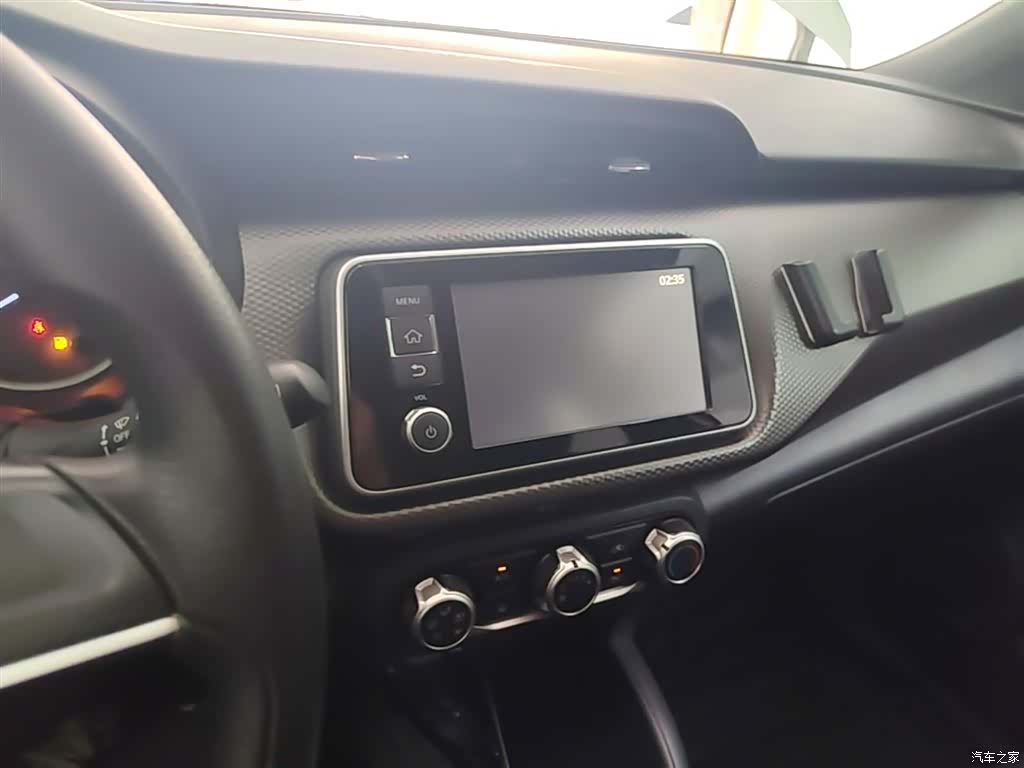 Nissan Kicks, 2018 13