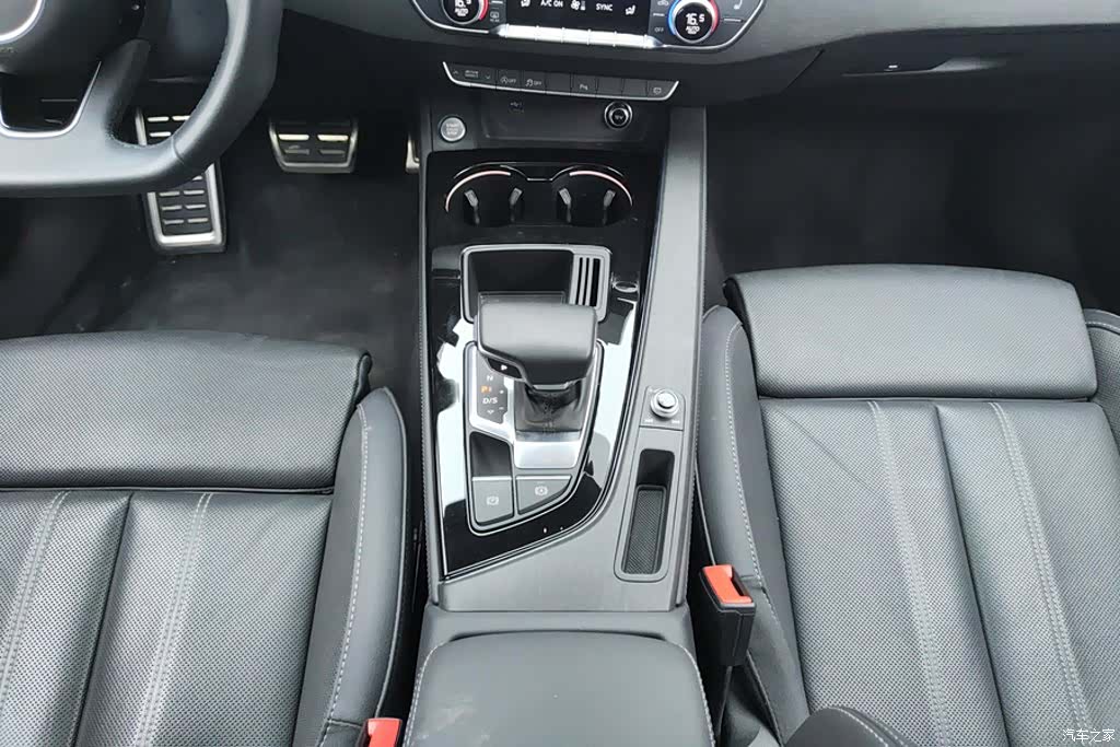 Audi A4L, 2024 16