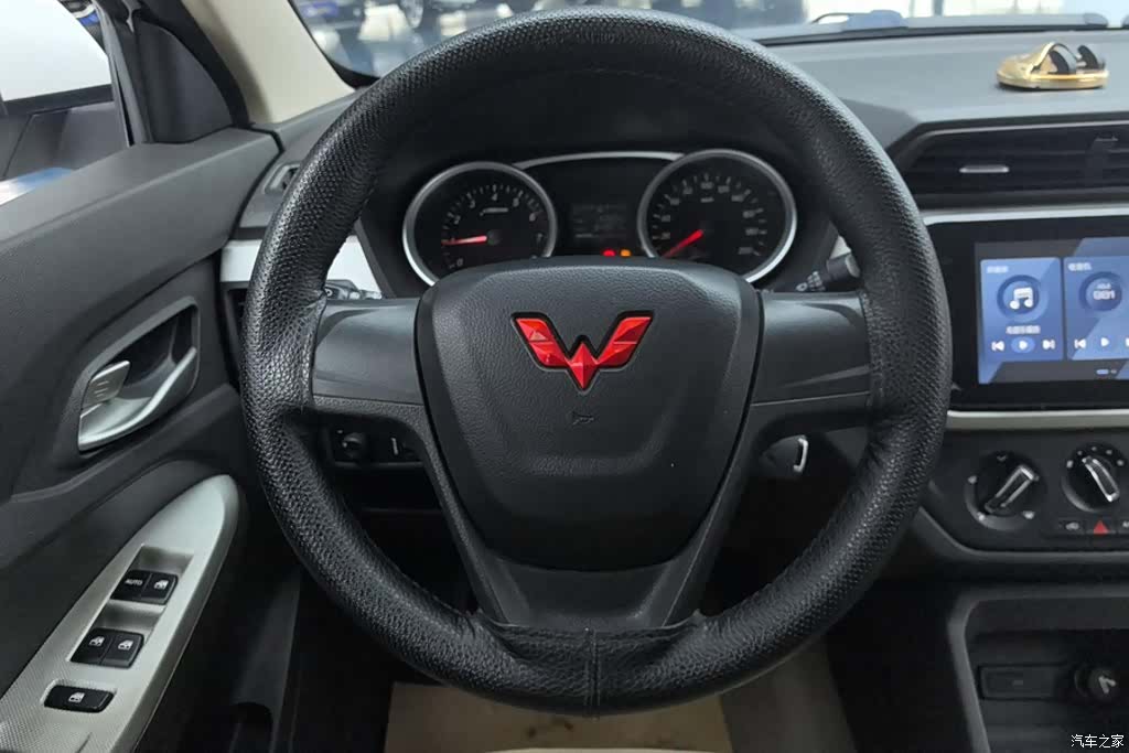 Wuling Hongguang, 2022 15