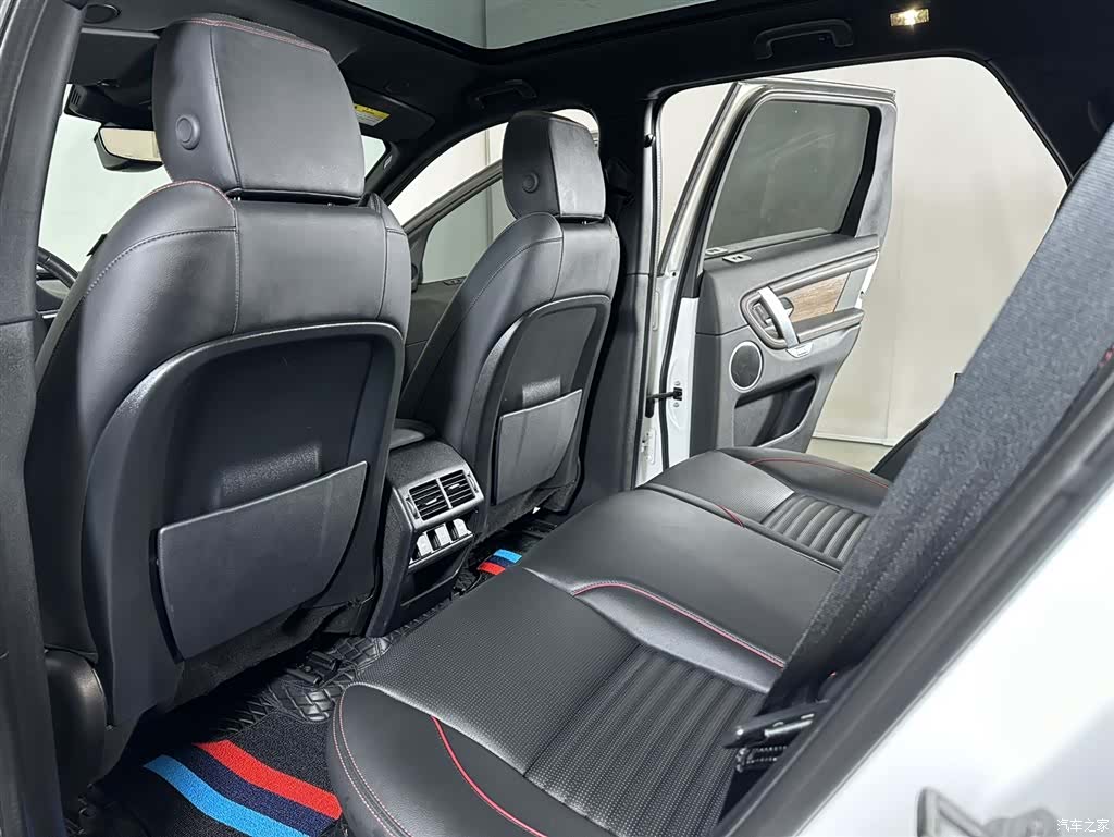 Land Rover Discovery, 2022 15