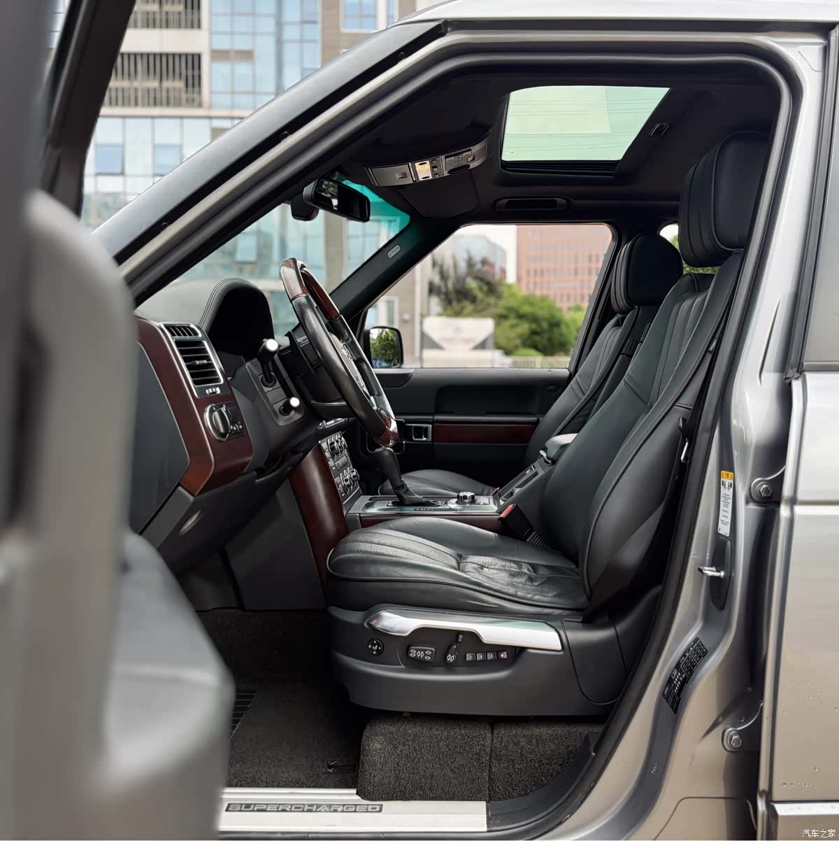 Land Rover Range Rover, 2012 6