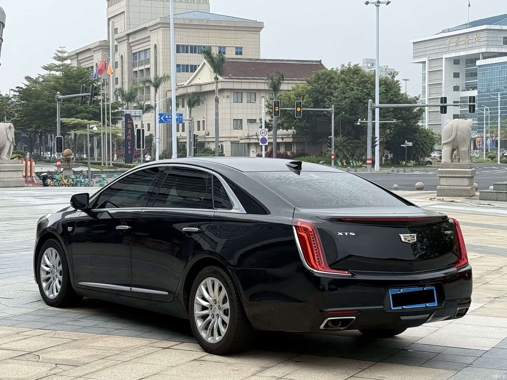 Cadillac XTS, 2019 13