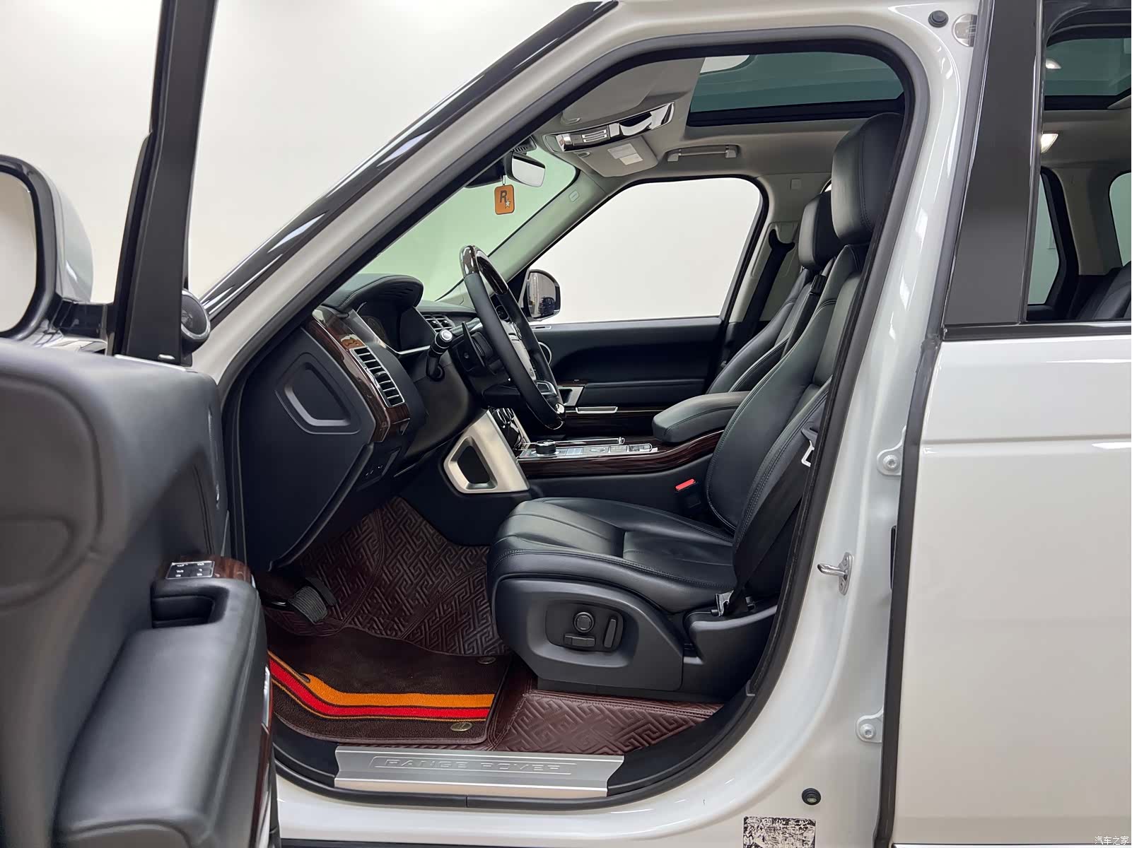 Land Rover Range Rover, 2018 16
